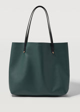 A straight on view of the buttery soft Australian Made Bottle Nappa Bespoke Tote from Charlie Middleton.